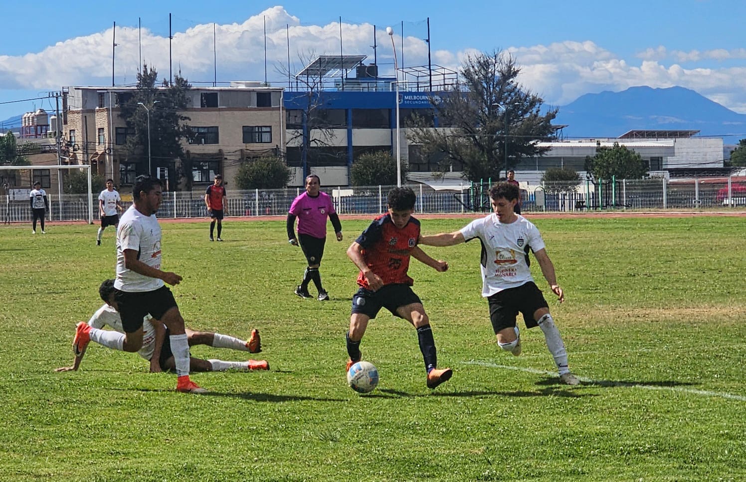 Equipos de la UMSNH siguen acumulando triunfos en la Liga Municipal 