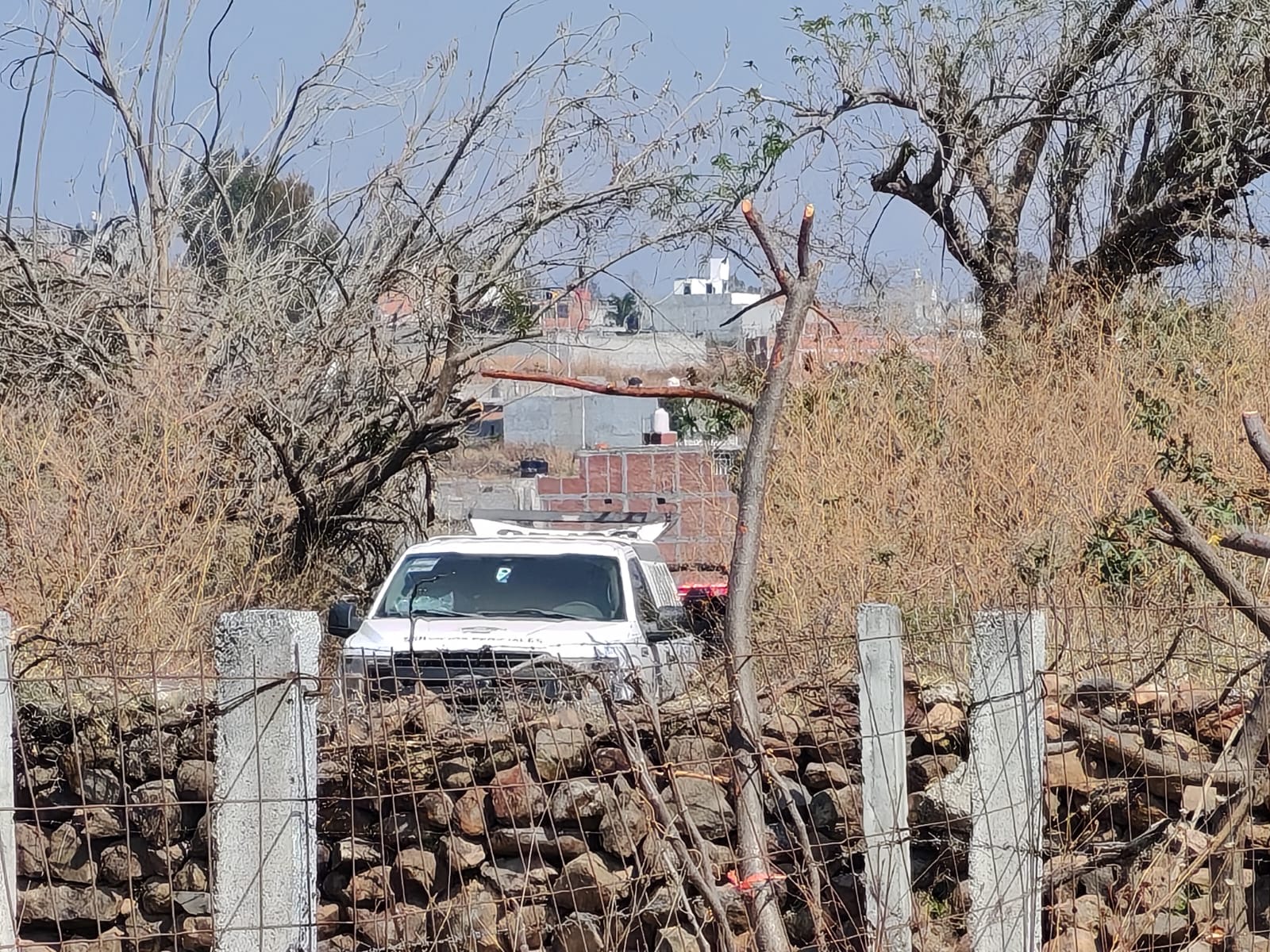 Hallan a hombre ejecutado en la colonia Gertrudis Sánchez, al norte de Morelia 