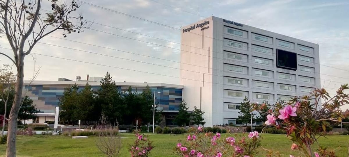 Bal3an conductor de camioneta al sur de Morelia; llega malherid0 a un hospital 