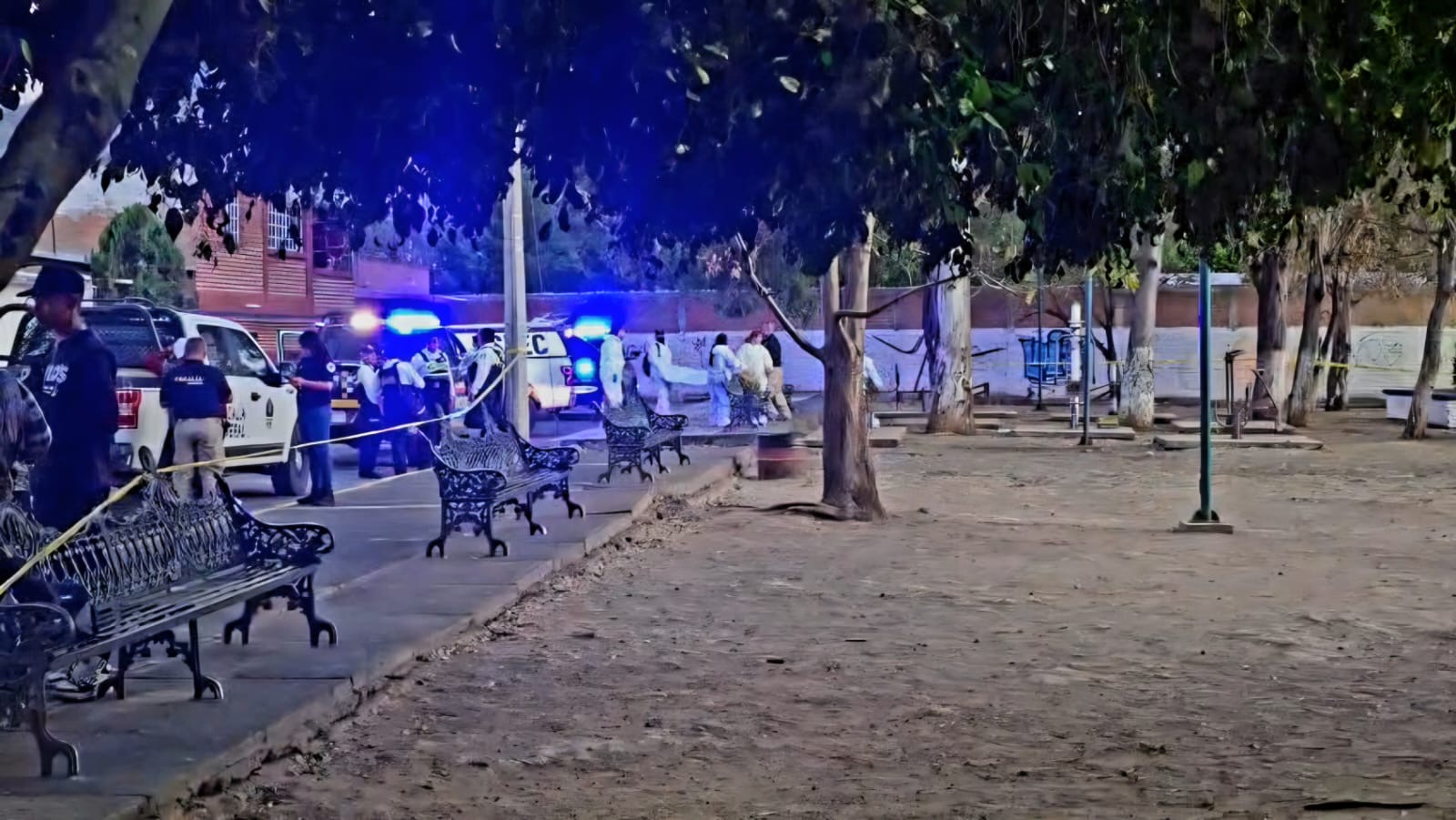 Hombre es asesinad0 con arma blanca en la colonia Socialista, en la Tenencia Morelos