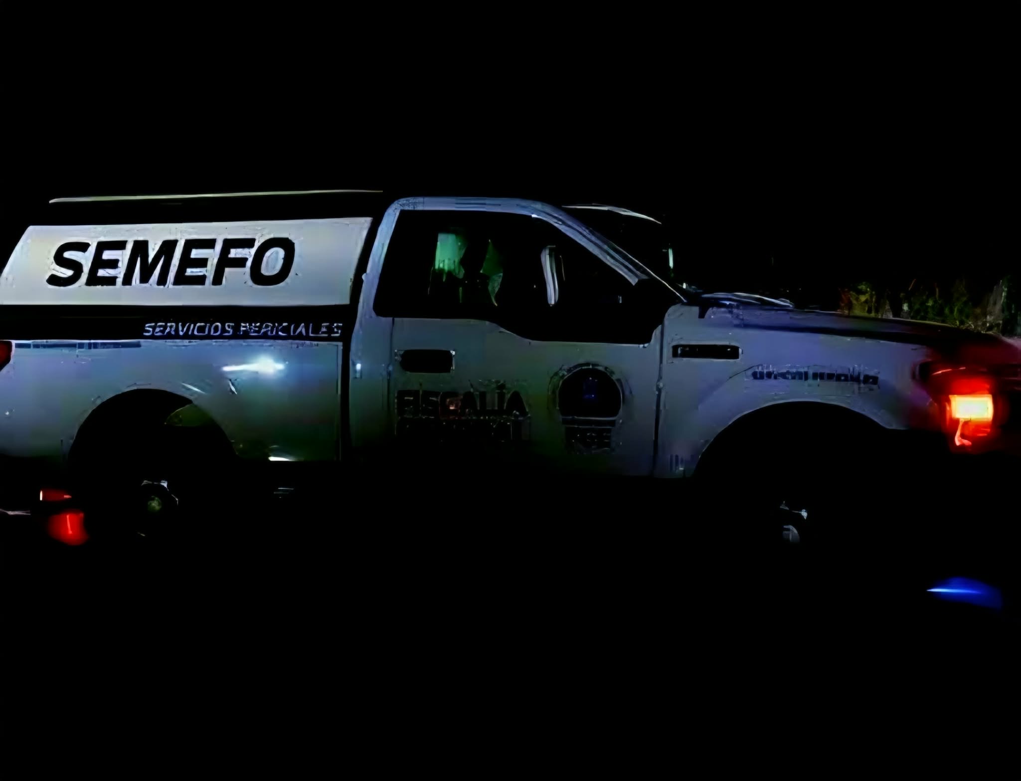 Identifican a los dos ejecutados debajo de un puente, en Apatzingán